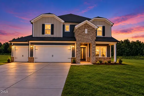 302 Barrow Mdws Drive, Zebulon, NC 27597