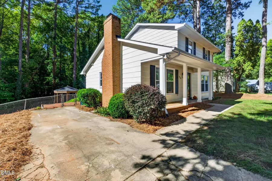 5808 Caledonia Street, Raleigh, NC 27609 - #3