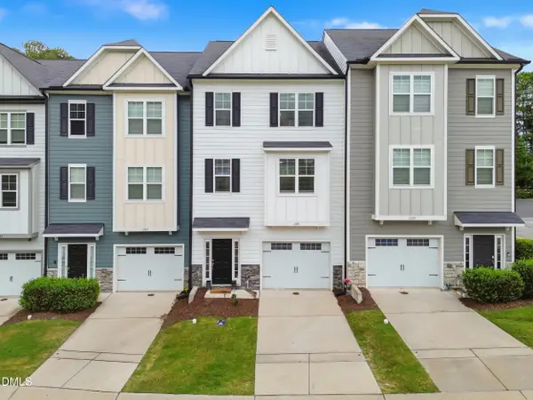1391 Regents Lane, Apex, NC 27502