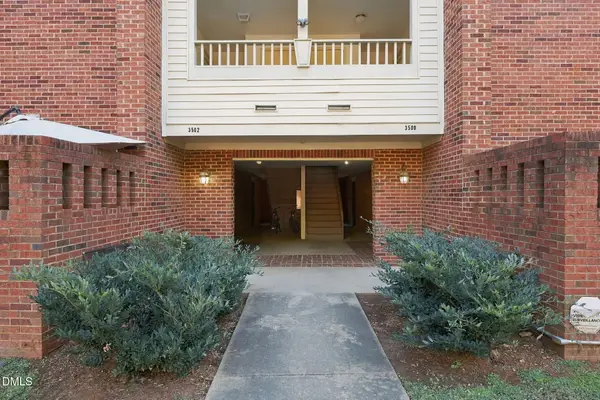 3502 Ivy Commons Drive, Raleigh, NC 27606