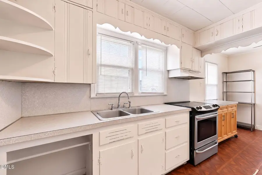 903 N Layton Avenue, Dunn, NC 28334 - #2