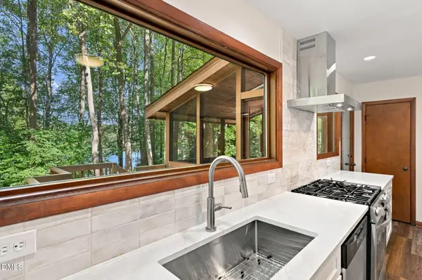 7104 Valley Lake Drive, Raleigh, NC 27612
