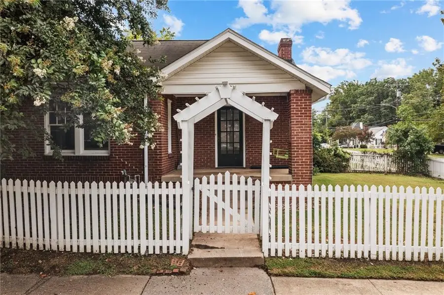 2321 Walker Avenue, Greensboro, NC 27403 - Image #2