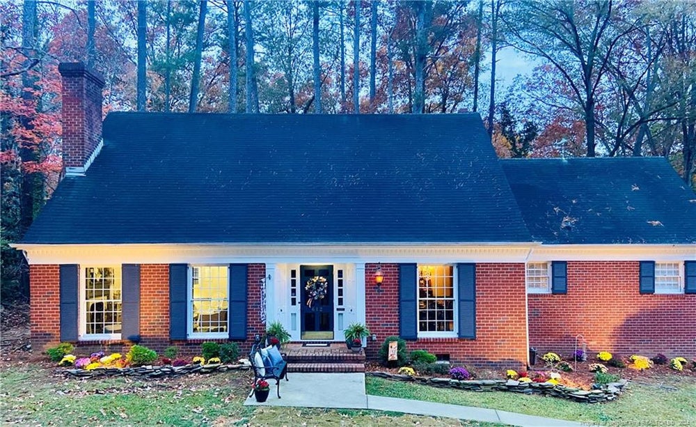 612 W Chisholm Street, Sanford, NC 27330 BHGRE