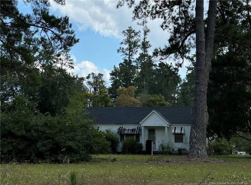 7250 Arabia Road, Lumber Bridge, NC 28357 BHGRE