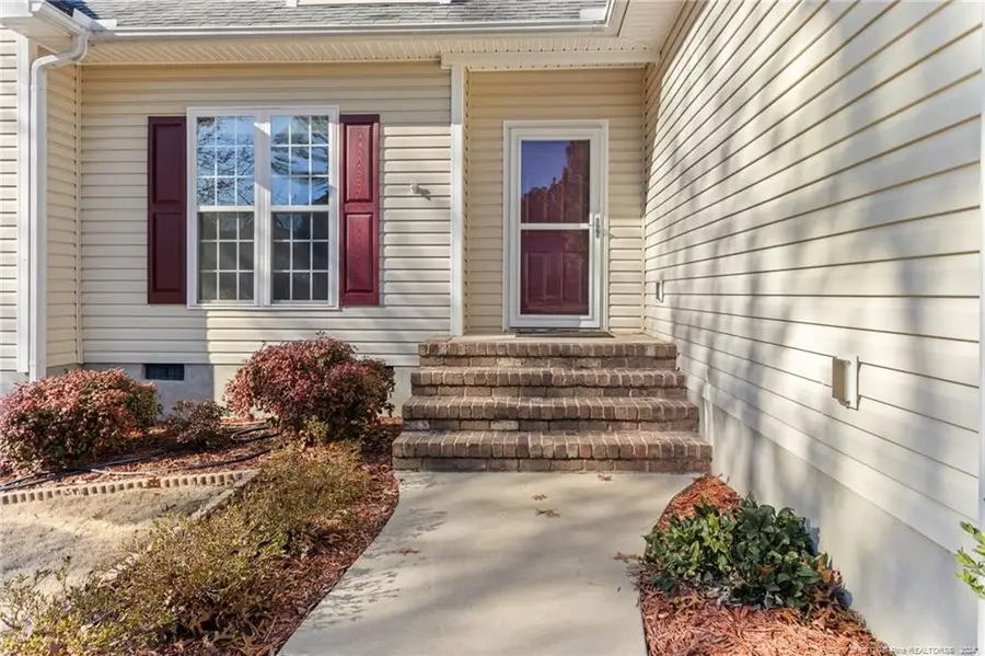 610 Seymour Street, Aberdeen, NC 28315 - Image #2