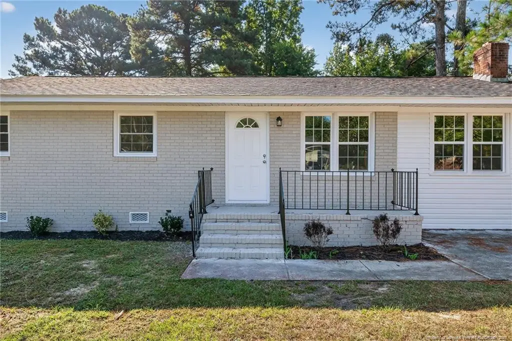 835 Dwain Drive, Fayetteville, NC 28305 - Image #1