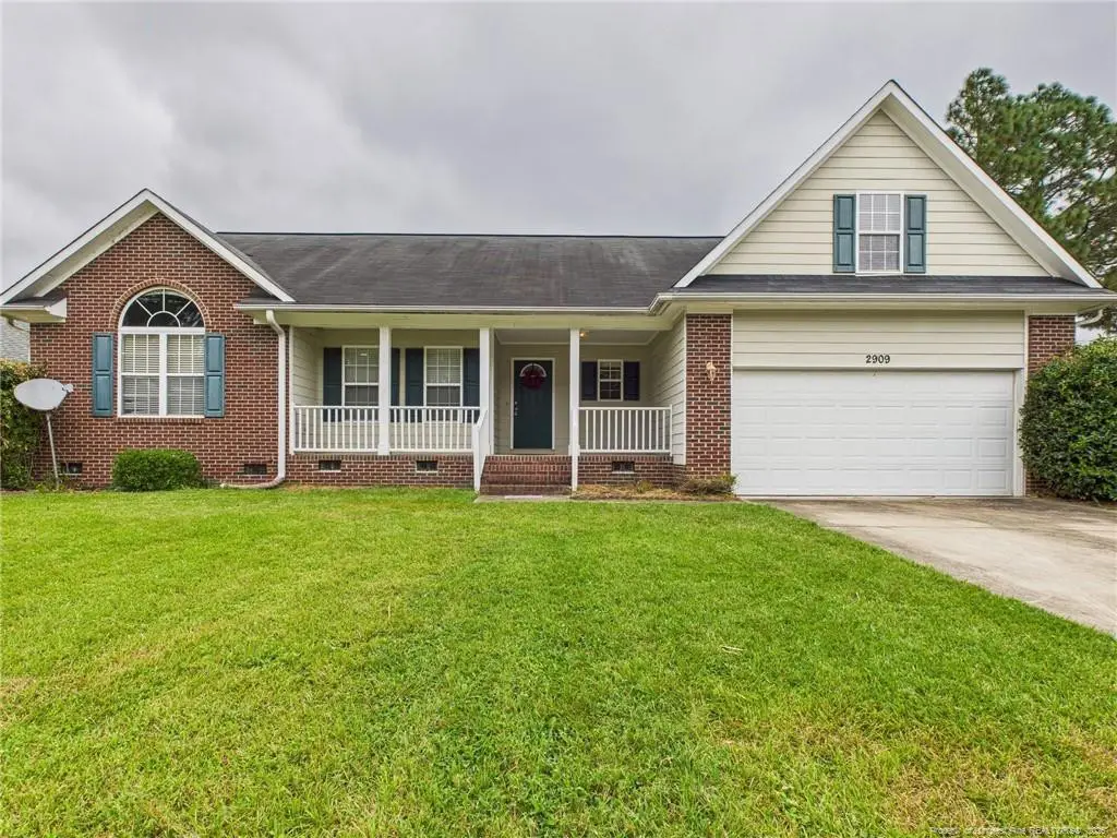 2909 Piney Mountain Drive, Hope Mills, NC 28348 - Image #1