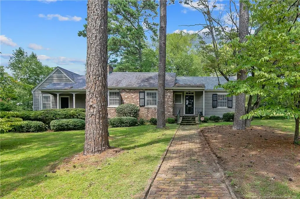 1610 Twin Oak Drive, Fayetteville, NC 28305 - Image #1