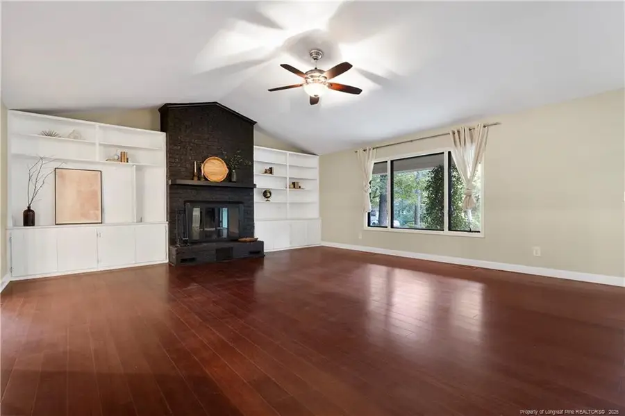 110 Cliff Court, Southern Pines, NC 28387 - Image #3