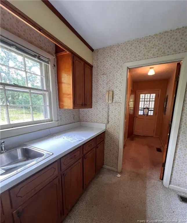 5114 Lake Valley Drive, Fayetteville, NC 28303 - Image #3