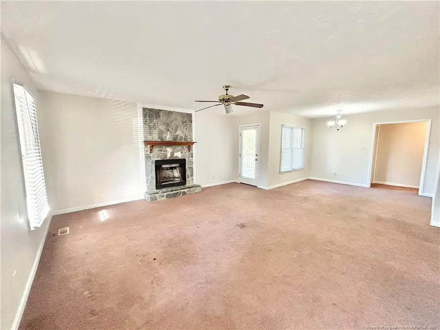 4324 Falls Drive, Hope Mills, NC 28348 - Image #2