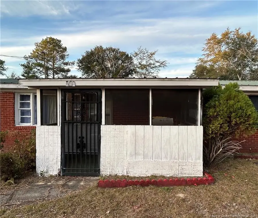 433 Cumberland Avenue, Raeford, NC 28376 - Image #2