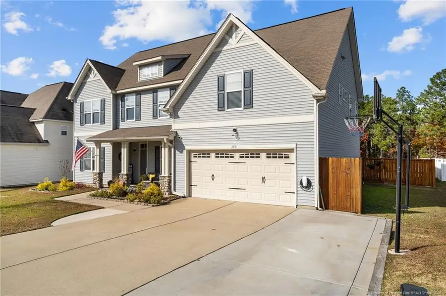 240 Heathrow Drive, Spring Lake, NC 28390 - Image #2