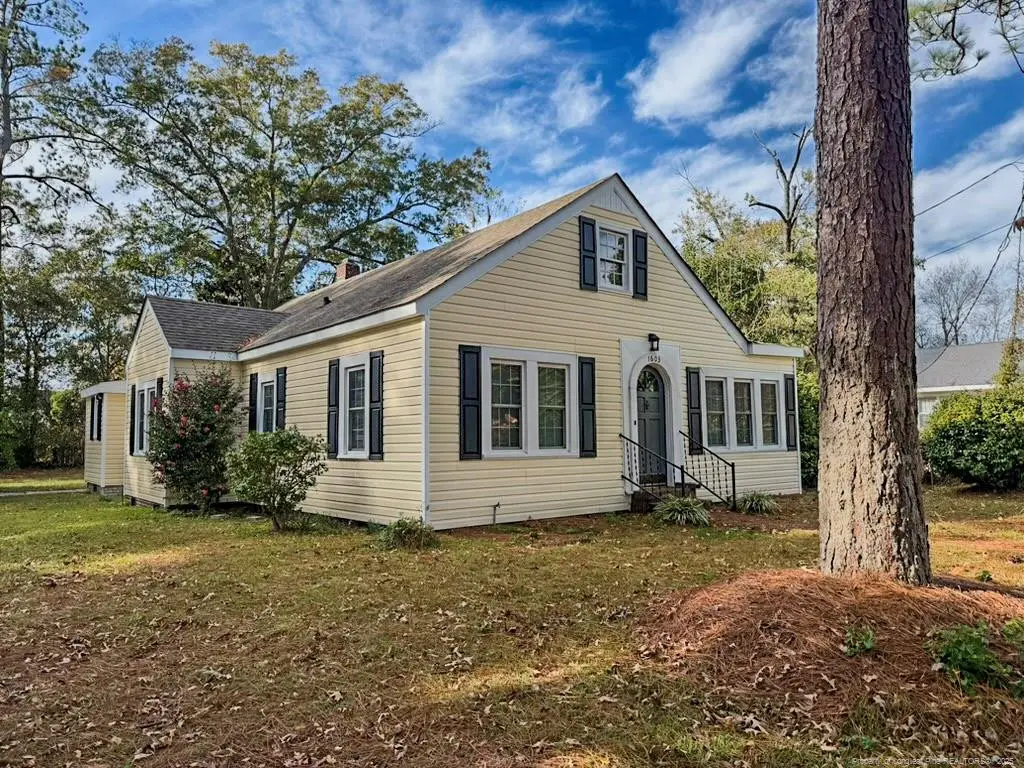 1603 Mcmillan Avenue, Lumberton, NC 28358 - #1