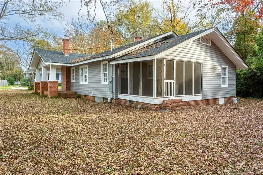 105 N Elm Street, Maxton, NC 28364 - Image #2