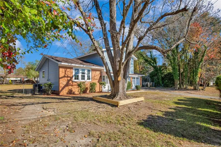 671 Newport Road, Fayetteville, NC 28314 - Image #2