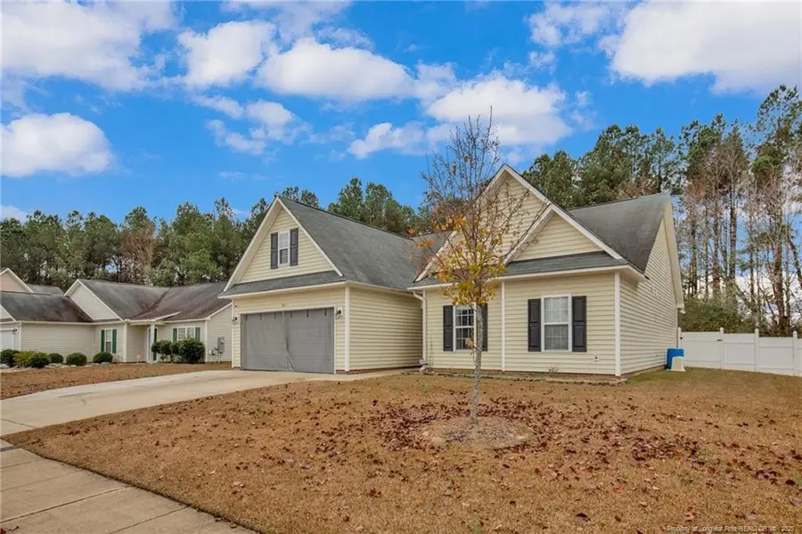 865 Fairfield Circle, Raeford, NC 28376 - Image #2
