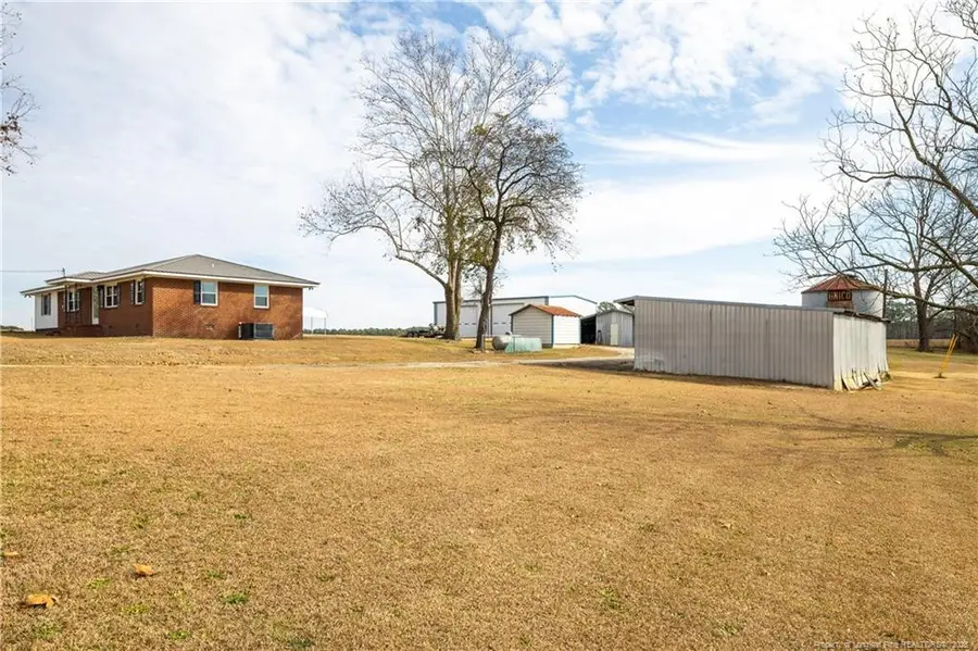 573 Langston Road, Newton Grove, NC 28366 - Image #3