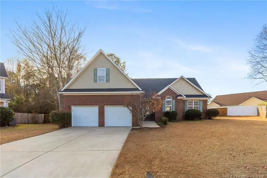 4246 Pete Warner Court, Hope Mills, NC 28348 - Image #2