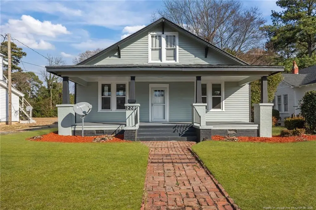 220 Beaman Street, Clinton, NC 28328 - #1