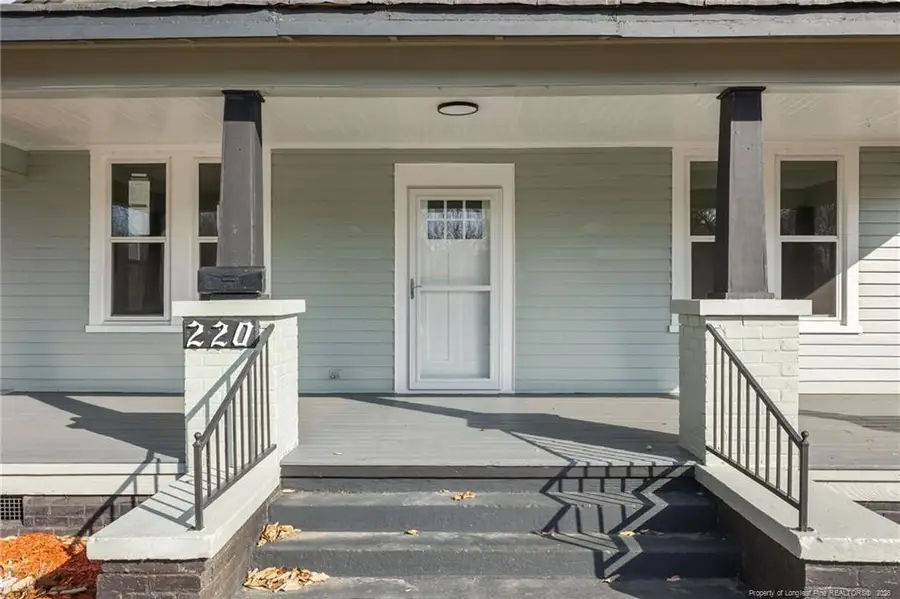 220 Beaman Street, Clinton, NC 28328 - #3