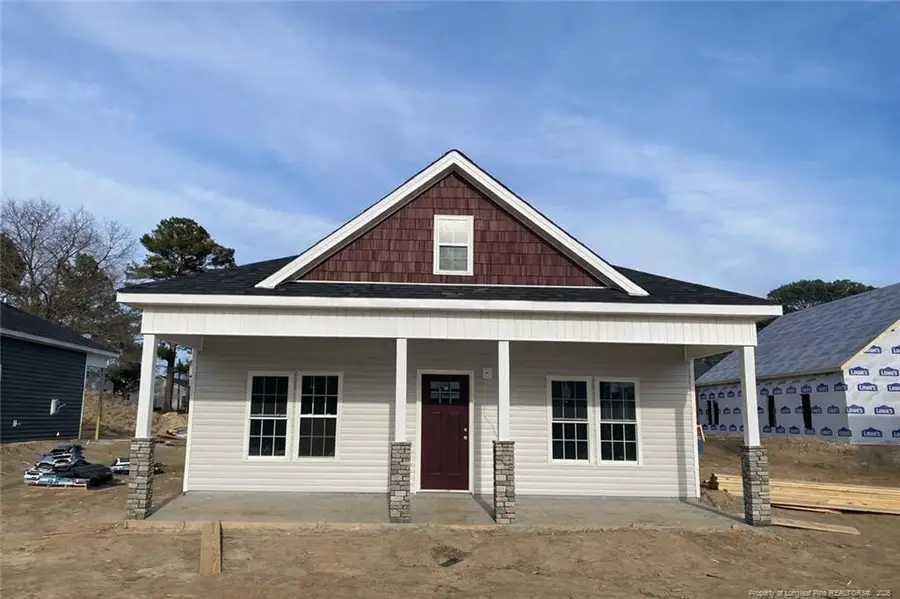 802 Holmes Street, Clinton, NC 28328 - #2