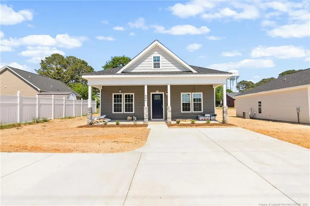 804 Holmes Street, Clinton, NC 28328 - #1