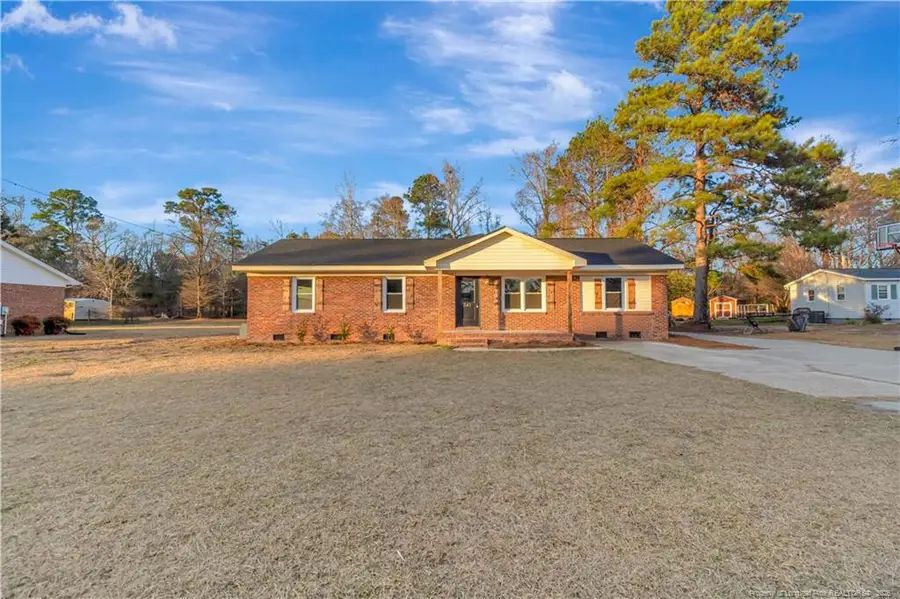 341 Bollinger Avenue, Lumberton, NC 28360 - Image #2