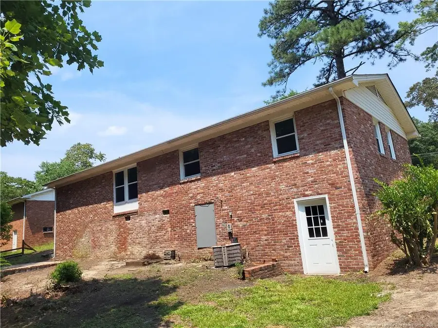 182 Summer Hill Road, Fayetteville, NC 28303 - #3