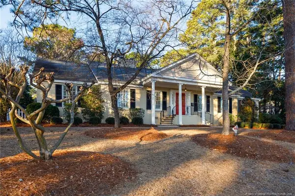 1134 Offshore Drive, Fayetteville, NC 28305