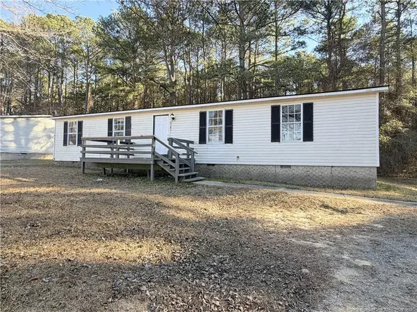 618 Dashland Drive, Fayetteville, NC 28303