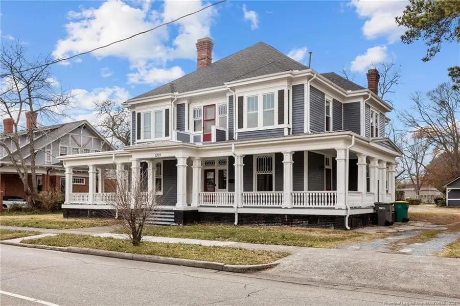 1209 N Elm Street, Lumberton, NC 28358 - #2