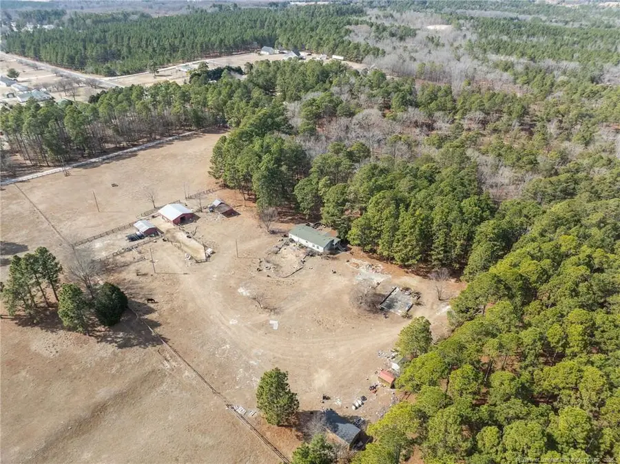 690 Poole Road, Raeford, NC 28376 - #2