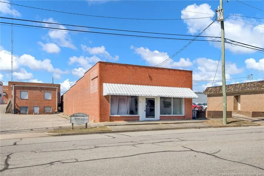 104 S Cypress Street, Elizabethtown, NC 28337 - #2