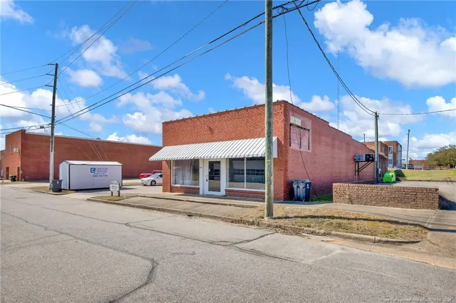 104 S Cypress Street, Elizabethtown, NC 28337 - #3