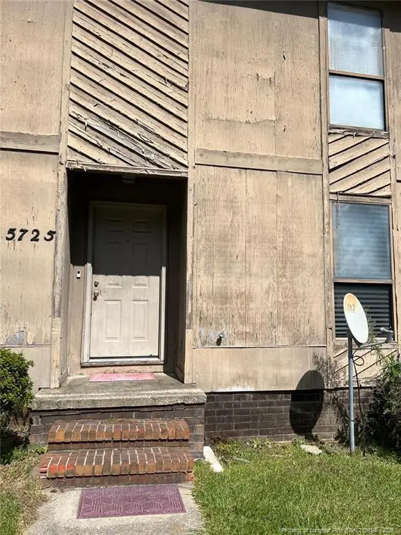 5725 Aftonshire Drive, Fayetteville, NC 28304 - #2