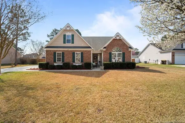 40 Chinkapin Oak Circle, Bunnlevel, NC 28323