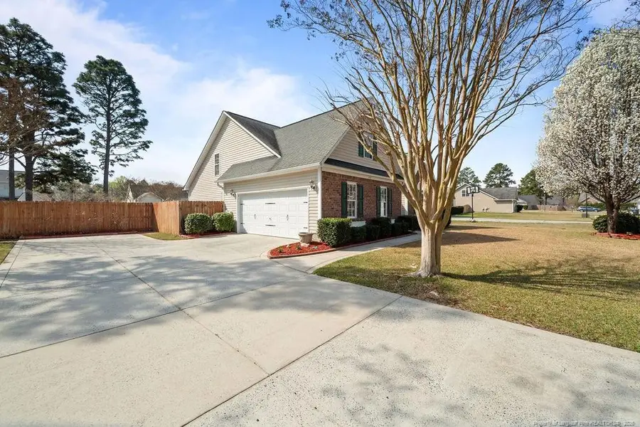 40 Chinkapin Oak Circle, Bunnlevel, NC 28323 - #2