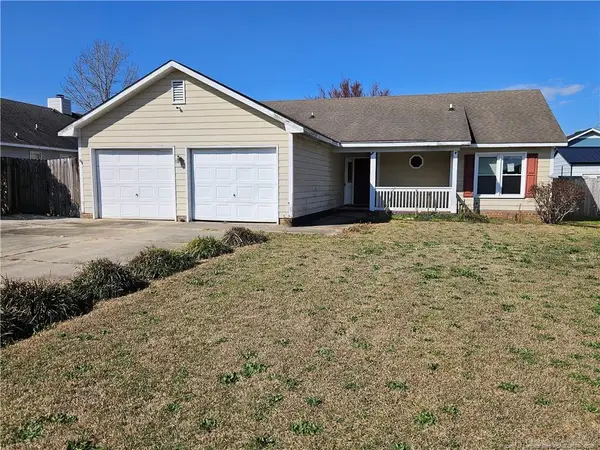 2948 Rosemeade Drive, Fayetteville, NC 28306