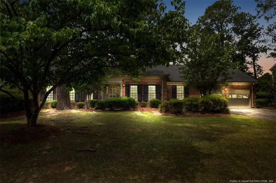 204 Thorncliff Drive, Fayetteville, NC 28303 - #2