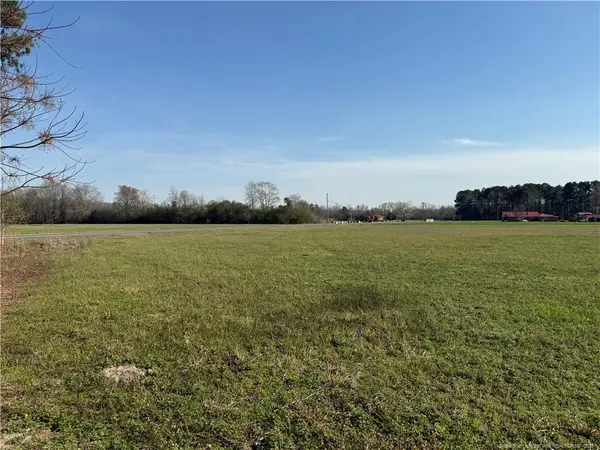 Mcquage Road, Raeford, NC 28376