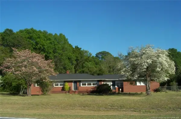 6019 S Us Highway 301 Highway S, Hope Mills, NC 28348