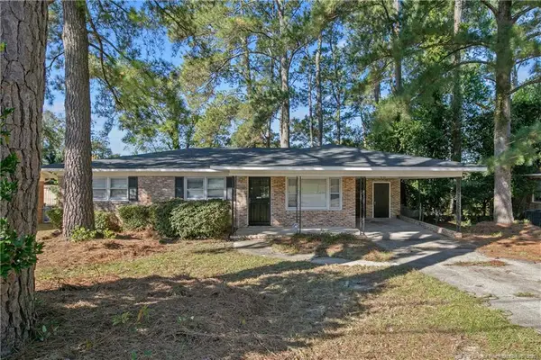 2134 Biltmore Drive, Fayetteville, NC 28304