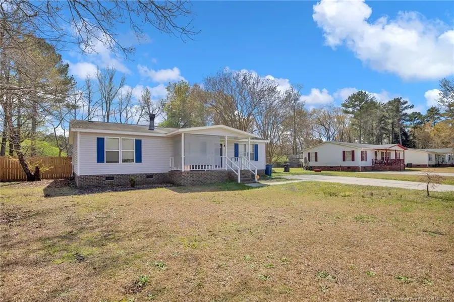 518 Inverary Drive, Raeford, NC 28376 - #3