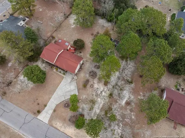 5824 Fairway Drive, Hope Mills, NC 28348