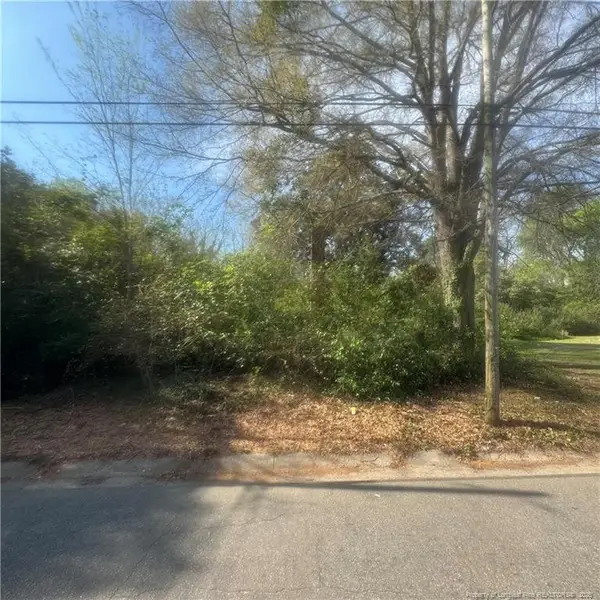 228 Gulf Street, Laurinburg, NC 28352