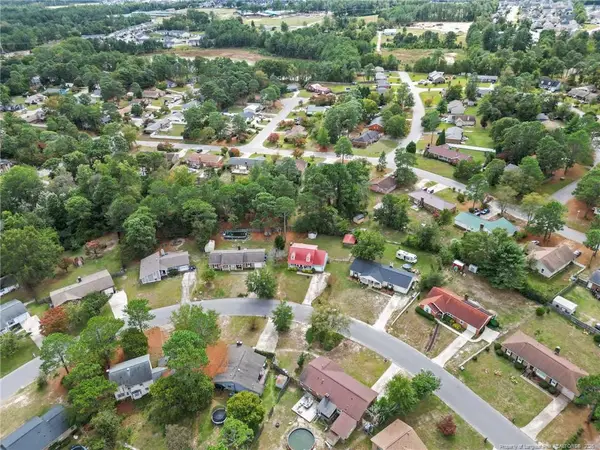 2079 Birchcreft Drive, Fayetteville, NC 28304