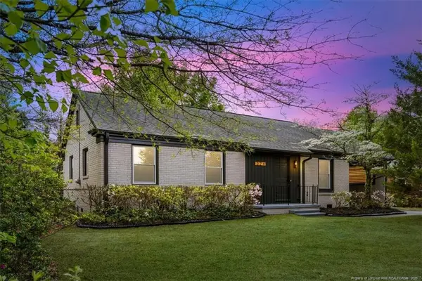 324 Bartow Drive, Fayetteville, NC 28301