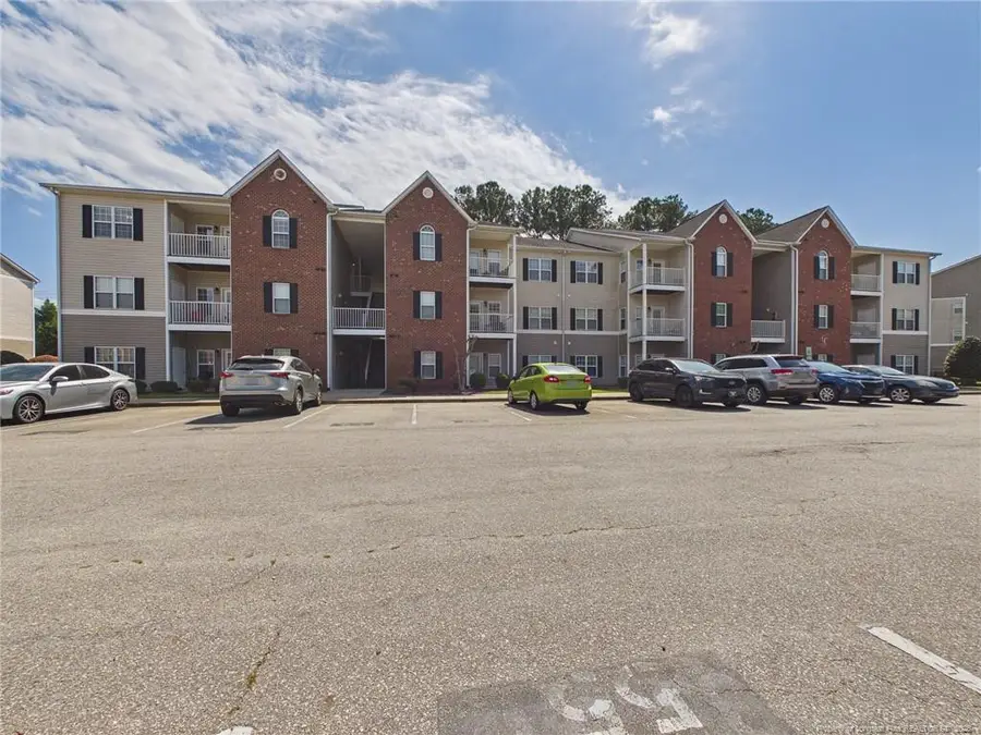 625 Marshtree Lane #301, Fayetteville, NC 28314 - #2